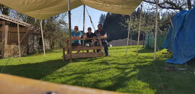 Schleifarbeiten an den Möbeln und „Probelagern“ :-) Gemischtes
