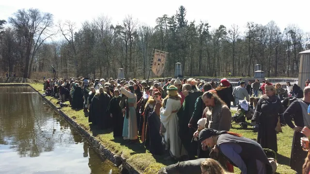 2. April Gewandetes Wandern von der Nymphenburg zur Blutenburg 2018