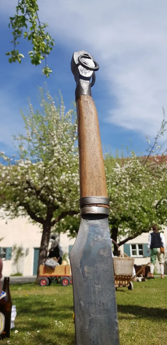 Gewandetes Wandern von der Nymphenburg zur Blutenburg am 22. April 2019